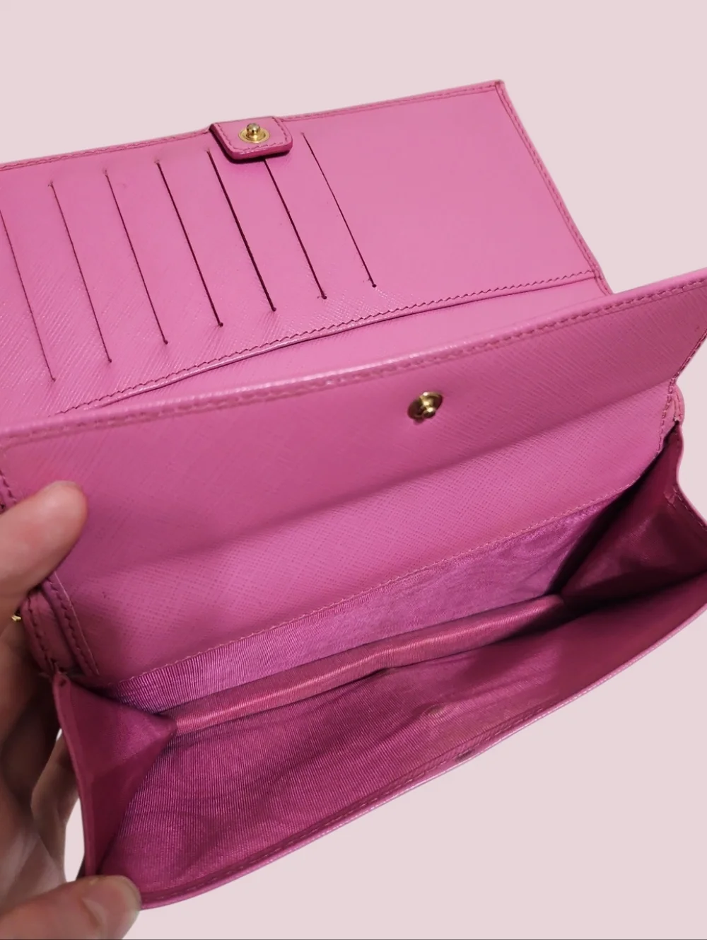 Salvatore Ferragamo Miss Vara Wallet On Chain - Picture 10 of 14